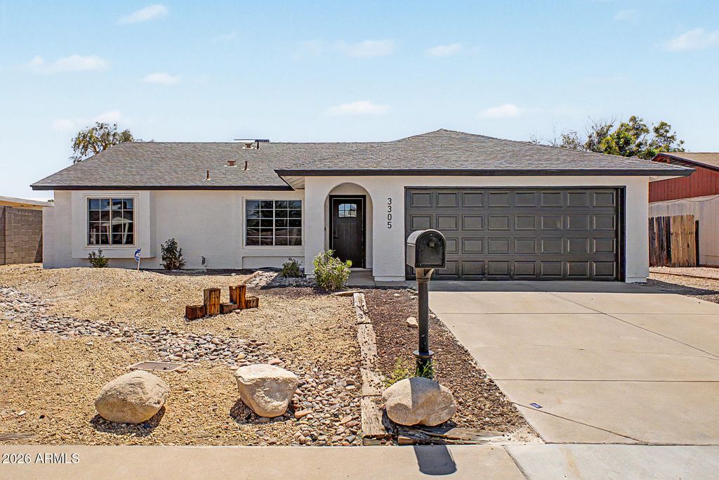 3305 E SAINT JOHN Road, Phoenix, AZ 85032 — exterior