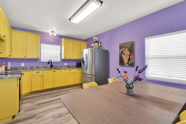 305 N Church Street, Blue Ridge, TX 75424