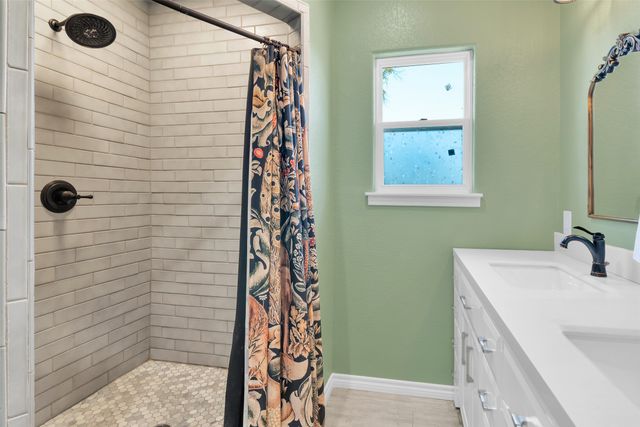 305 N Church Street, Blue Ridge, TX 75424