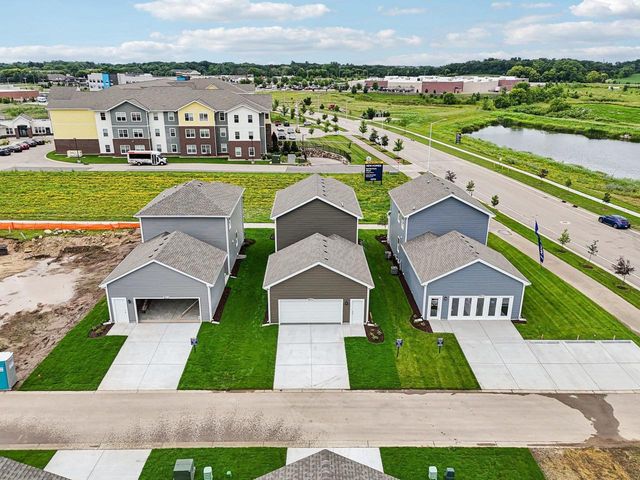 525 Oak Opening Drive, Stoughton, WI 53589