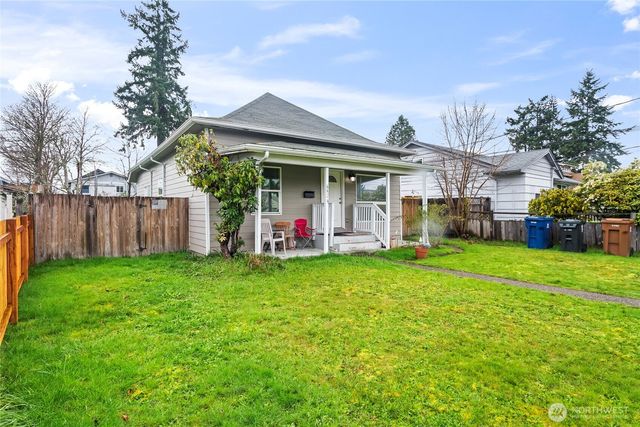 6828 Yakima Avenue, Tacoma, WA 98408