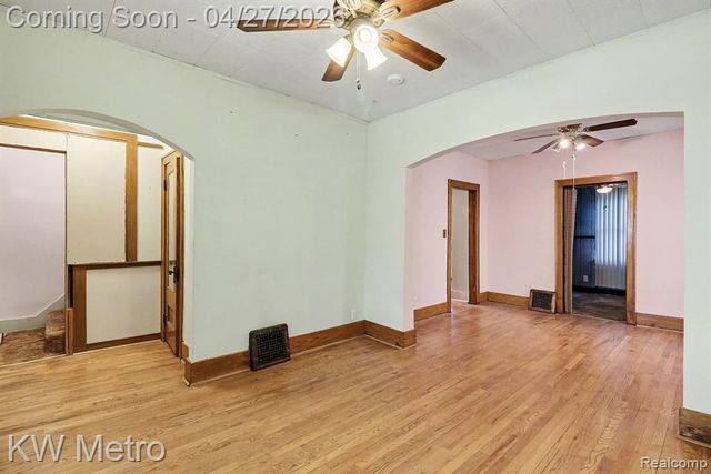 85 Walnut Street, River Rouge, MI 48218