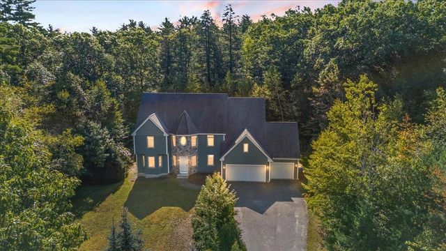 6 Dunnmoore Drive, Bow, NH 03304