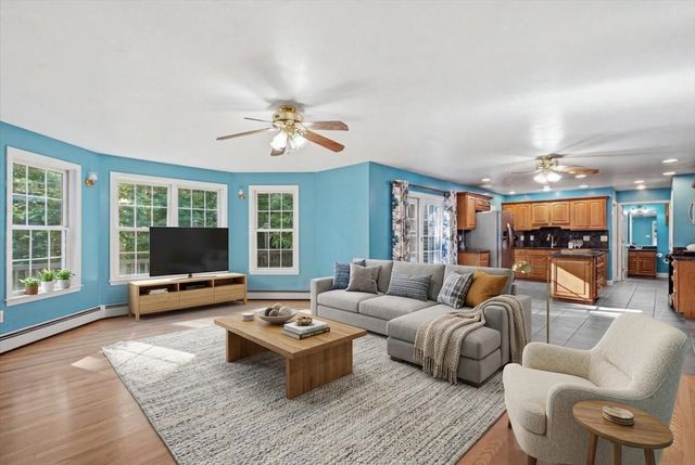 6 Dunnmoore Drive, Bow, NH 03304