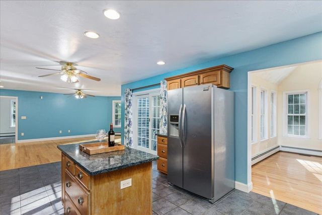 6 Dunnmoore Drive, Bow, NH 03304