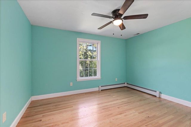 6 Dunnmoore Drive, Bow, NH 03304