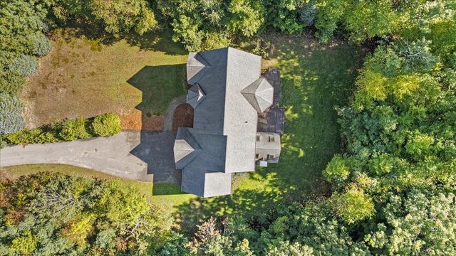 6 Dunnmoore Drive, Bow, NH 03304