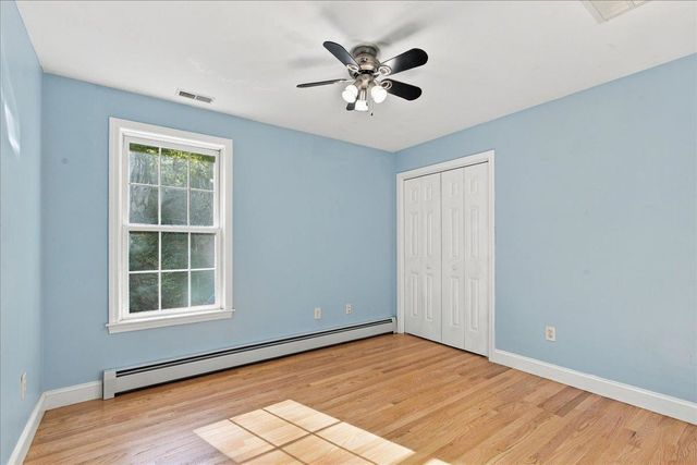 6 Dunnmoore Drive, Bow, NH 03304