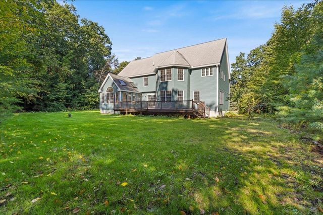 6 Dunnmoore Drive, Bow, NH 03304