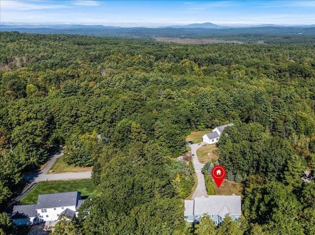 6 Dunnmoore Drive, Bow, NH 03304