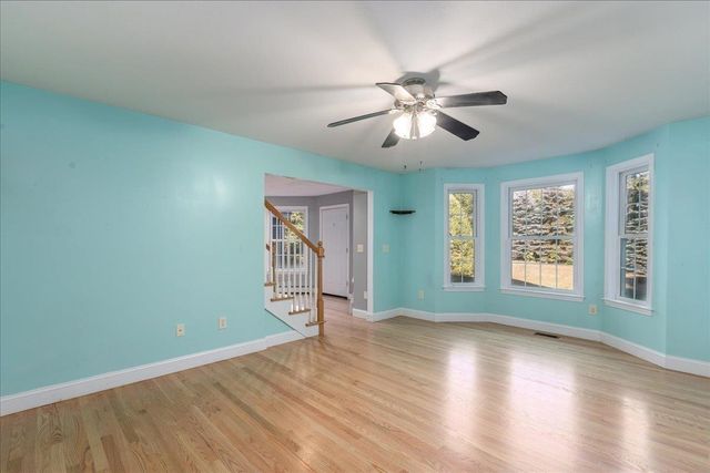 6 Dunnmoore Drive, Bow, NH 03304