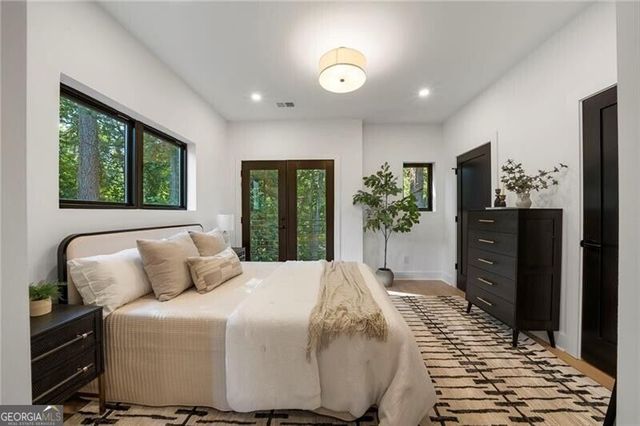 1169 Penny Lane, Atlanta, GA 30329