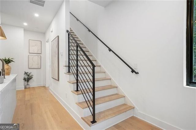 1169 Penny Lane, Atlanta, GA 30329