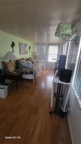 585 SKY HARBOR DRIVE 230, Clearwater, FL 33759