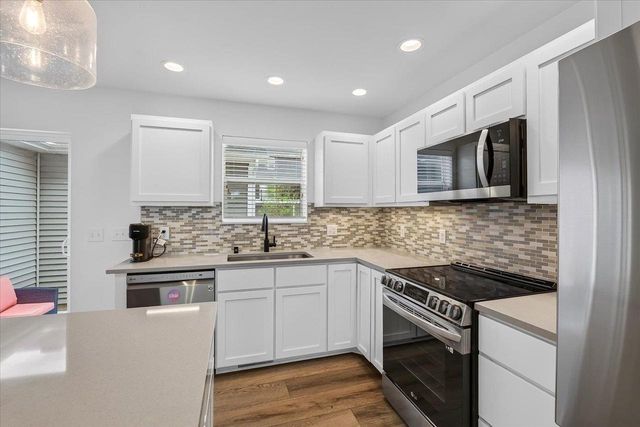 421 Crane Crossing, Waunakee, WI 53597