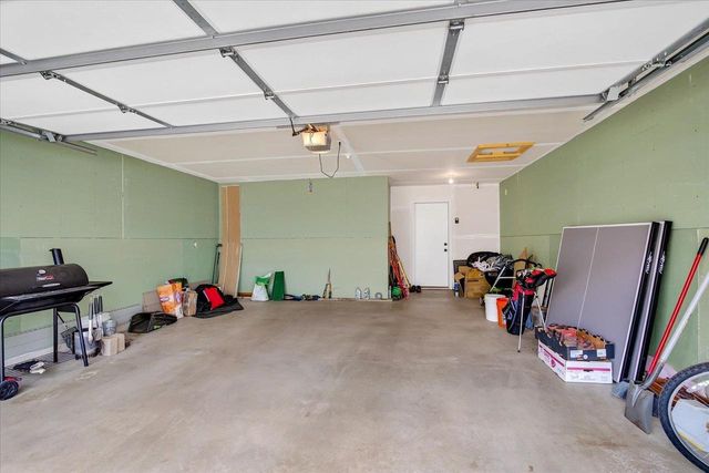 421 Crane Crossing, Waunakee, WI 53597
