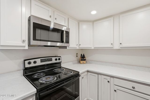 12440 N 20TH Street 106, Phoenix, AZ 85022