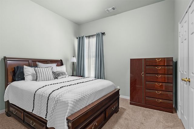 6211 Parkside Drive, Arlington, TX 76001