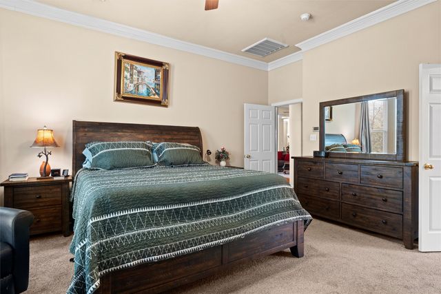 6211 Parkside Drive, Arlington, TX 76001