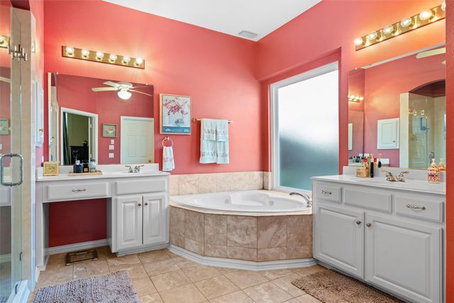 6211 Parkside Drive, Arlington, TX 76001