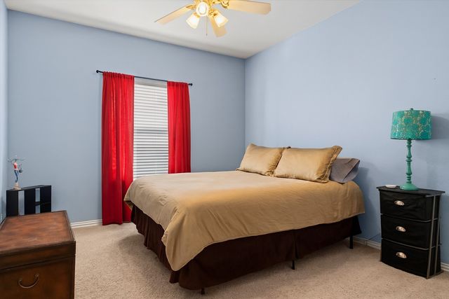 6211 Parkside Drive, Arlington, TX 76001