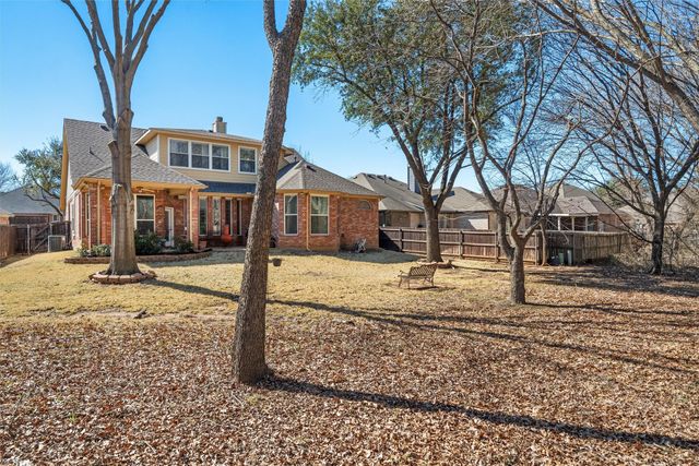6211 Parkside Drive, Arlington, TX 76001