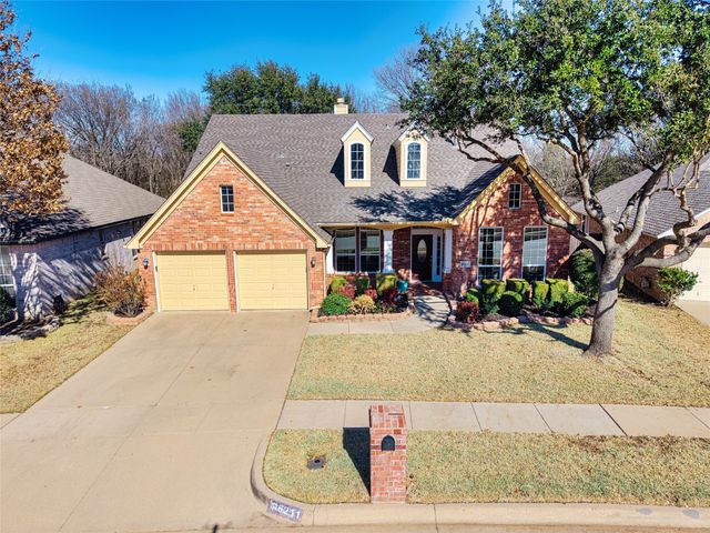 6211 Parkside Drive, Arlington, TX 76001