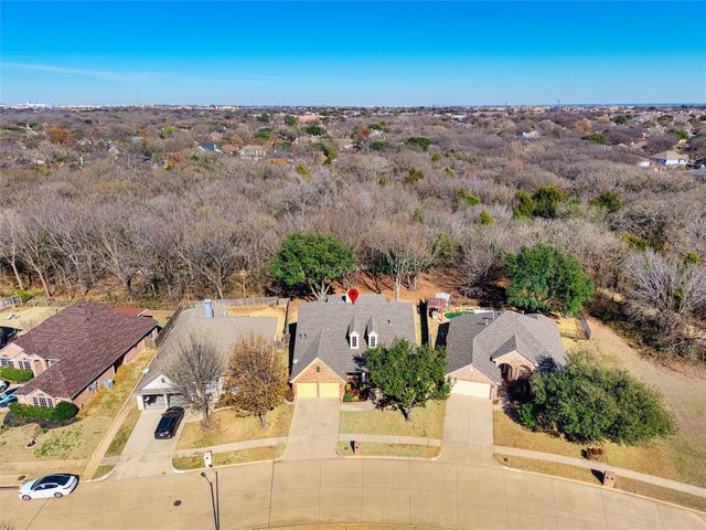 6211 Parkside Drive, Arlington, TX 76001