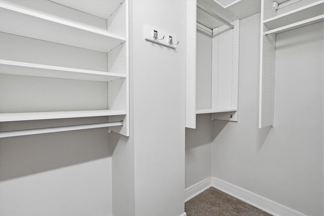 5050 S East End Avenue 1E, Chicago, IL 60615
