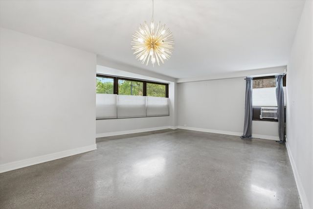 5050 S East End Avenue 1E, Chicago, IL 60615