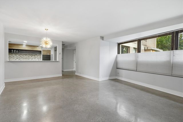 5050 S East End Avenue 1E, Chicago, IL 60615