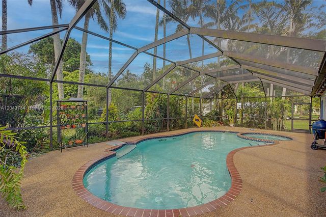 16620 SW 234th St, Homestead, FL 33031
