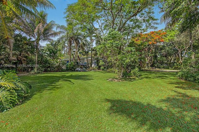 16620 SW 234th St, Homestead, FL 33031