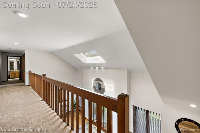2445 Island View Drive, West Bloomfield, MI 48324