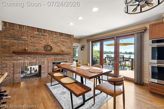 2445 Island View Drive, West Bloomfield, MI 48324