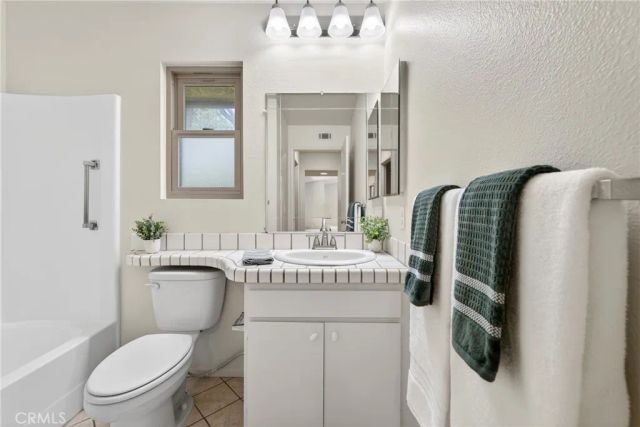 13219 Village 13, Camarillo, CA 93012