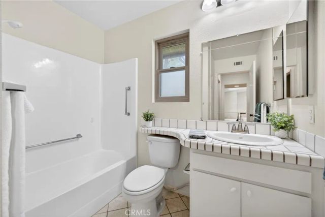 13219 Village 13, Camarillo, CA 93012