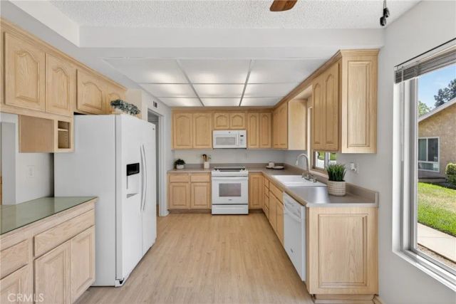 13219 Village 13, Camarillo, CA 93012