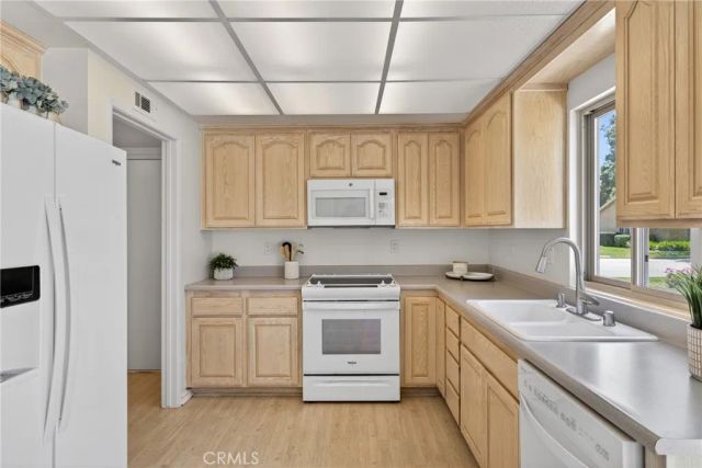 13219 Village 13, Camarillo, CA 93012