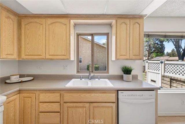 13219 Village 13, Camarillo, CA 93012