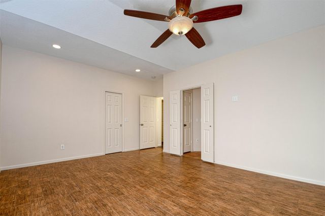 65 W Night Heron Place, The Woodlands, TX 77382