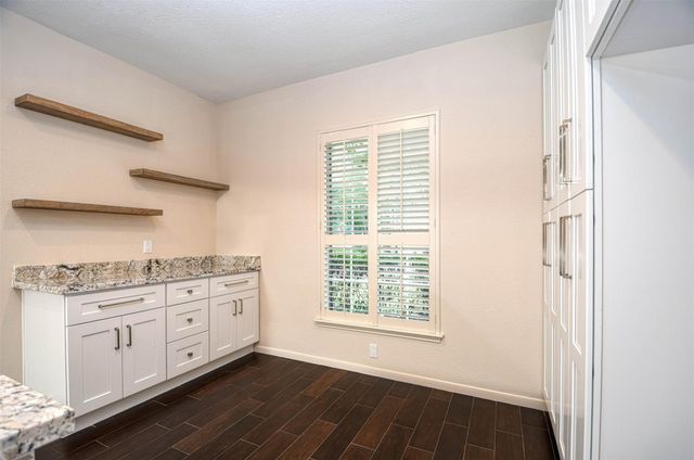 65 W Night Heron Place, The Woodlands, TX 77382