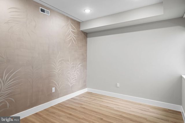 1413 N 8TH ST, Philadelphia, PA 19122