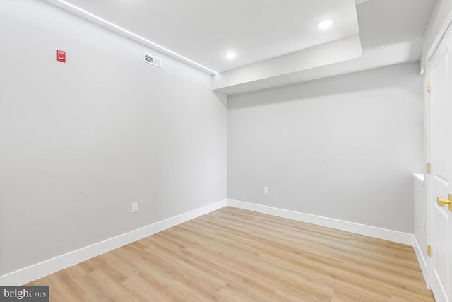1413 N 8TH ST, Philadelphia, PA 19122