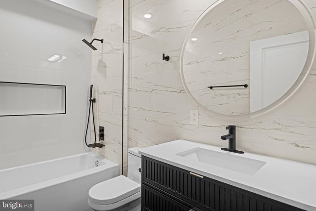 1413 N 8TH ST, Philadelphia, PA 19122