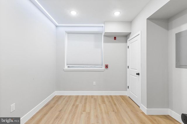 1413 N 8TH ST, Philadelphia, PA 19122