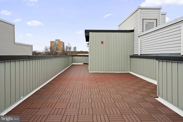 1413 N 8TH ST, Philadelphia, PA 19122