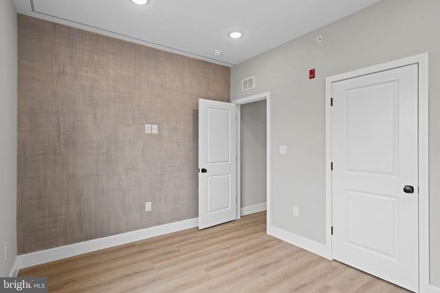 1413 N 8TH ST, Philadelphia, PA 19122