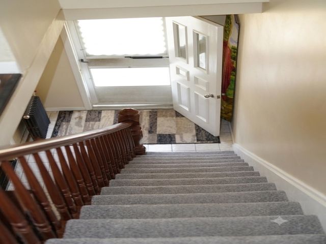 80 WEST 44TH ST, Bayonne, NJ 07002
