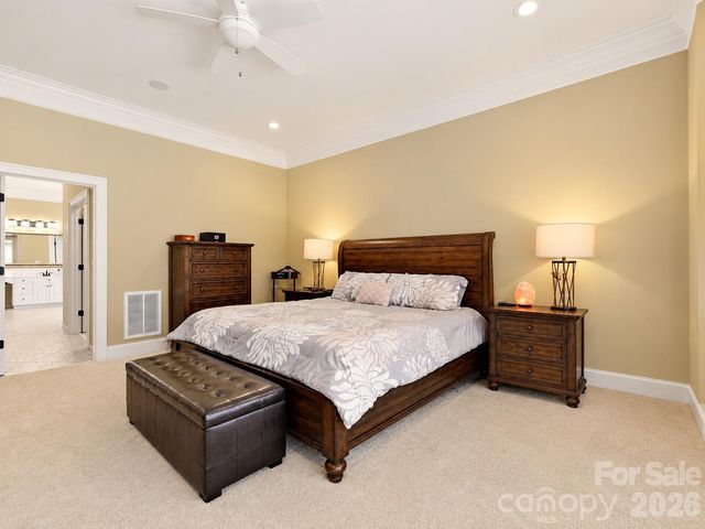 15034 Jockeys Ridge Drive, Charlotte, NC 28277